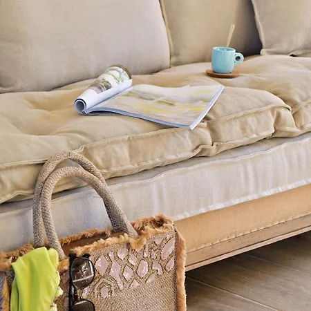 فيلة Les Volets Rouges - Duplex De Standing Avec Piscine اوليتا