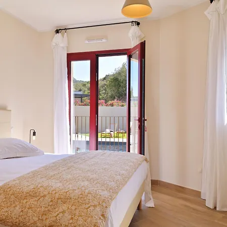Les Volets Rouges - Duplex De Standing Avec Piscine Βίλα Oletta (Corsica)