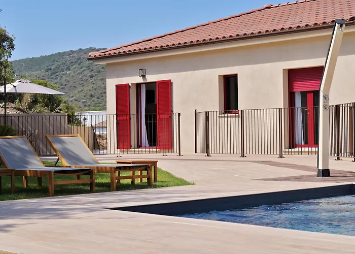 Les Volets Rouges - Duplex De Standing Avec Piscine וילה *